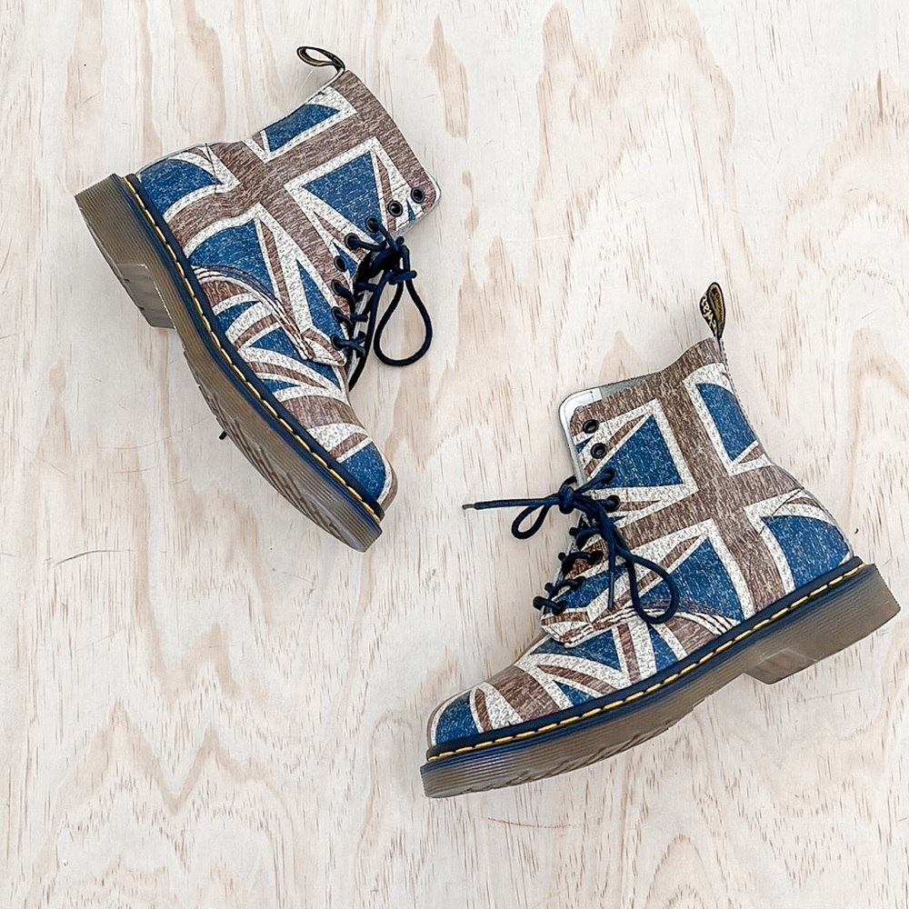 Dr Martens Pascal Virginia Union Jack British Flag Boots Size US 6